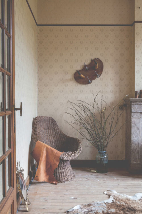 gravityhome:  A painter’s home in a Belgian castle | photos by Tim van de VeldeFollow Gravity Home: Blog - Instagram - Pinterest - Facebook - Shop 