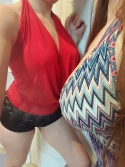 shymilfmarie:  sassysexymilf:  So here is another installment of Mac and Sassy! Enjoy! Hugs and lots of love @shymilfmarie. ~ Sassy &amp; Mac  🌺https://sassysexymilf.tumblr.com  🌺 🌸https://smexymacmilf4.tumblr.com🌸  Another Braless Friday