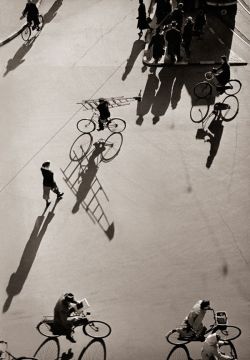  by Erik Petersen Copenhagen, 1945 