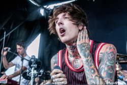 jhurdphoto:  Oli Sykes / Warped Tour 2013