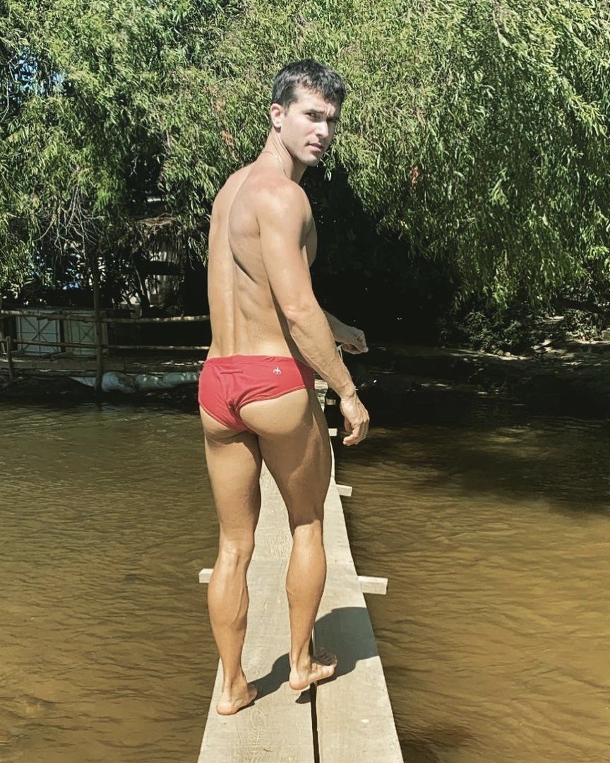 Andrew neighbors only fans