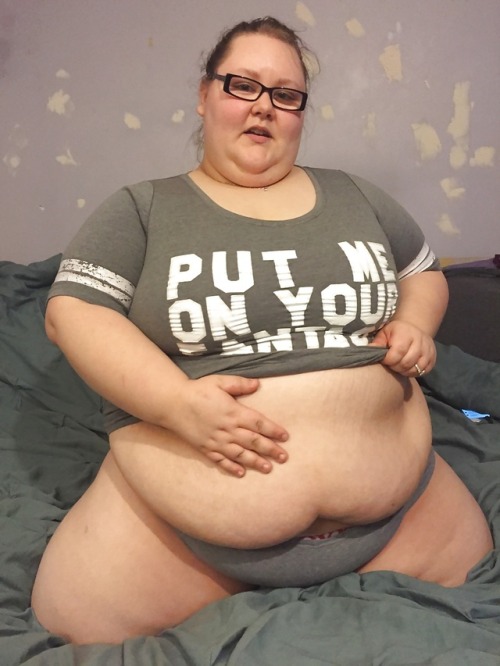 superlargessbbwfatty: Fuck a hot fatty tonight - CLICK HERE!