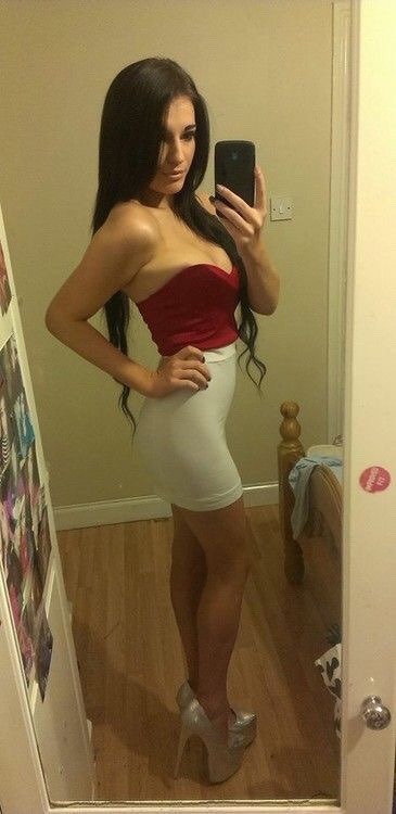 Porn Pics closetsissybich:  Love her outfit I need