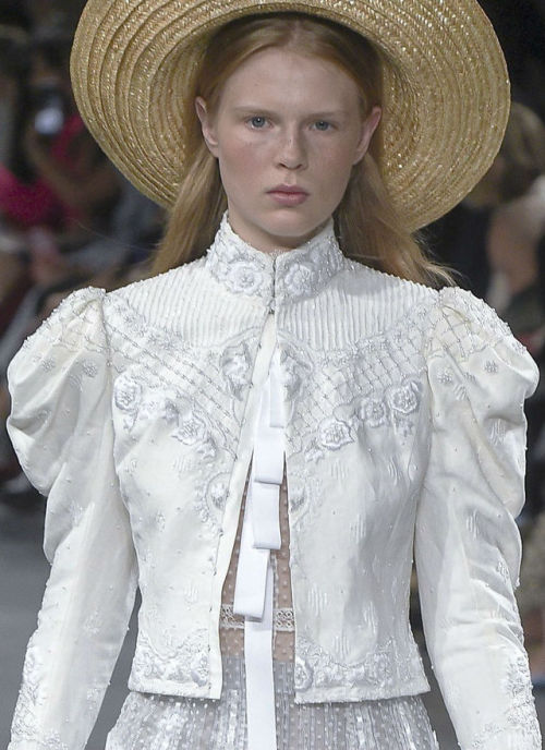 bebemoon:john galliano rtw spring 2o19