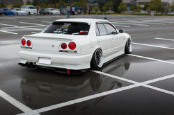 hartbrakeace:  radracerblog: Nissan Skyline R34 Sedan  Wooo guurl