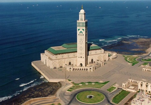 aboonoor:The Ḥaṣan II mosque in Casablanca, Morocco was built near water, inspired by the Qurʿān verse: “His throne was upon the water…” • (11:7)