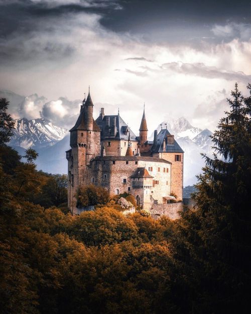 utwo:  Chateau de Annecy France© F. Comparelli