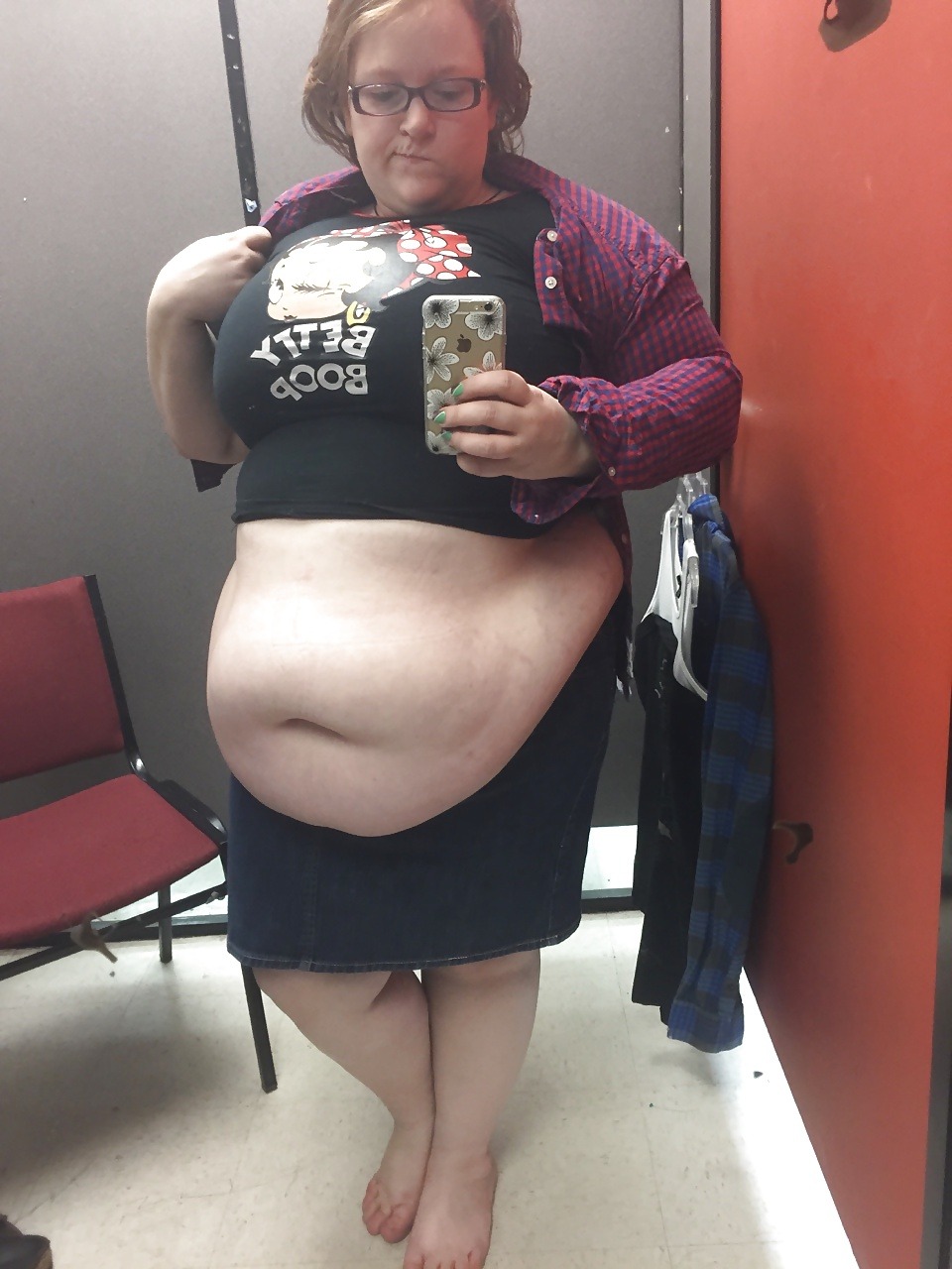 bigssbbwgirl:  More videos of ssbbw women here http://bit.ly/1rBdKAb