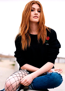 shadowhuntersdaily:  Katherine McNamara photographed by Felisha Tolentino for Obsessee.