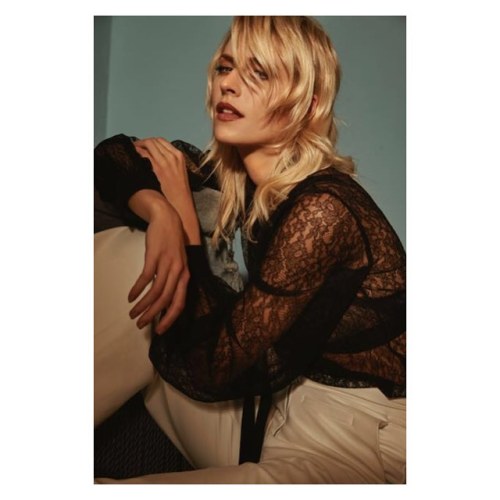 10.03.2016 Editorial for @grazia_magazin shot by @sevdaalbers h+m @benjamin_becher styling @birgitsc