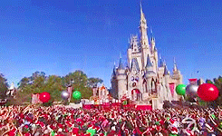 secondbestpolicy:  25 Days of Christmas [Fandom Edition]//December 5th : Disney