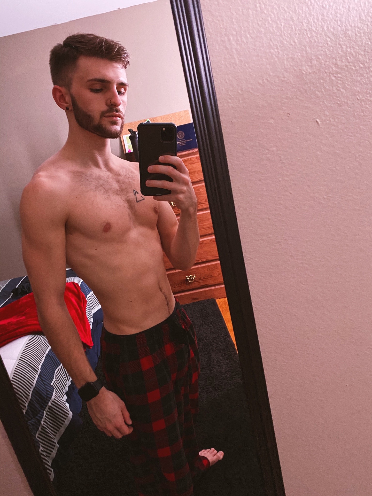 savemeimgay:bedtime vibes