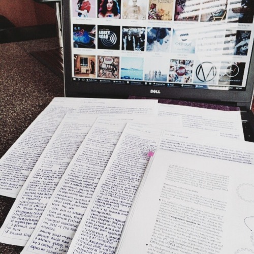 15:11 012 // I Dont Use Whiteout So If U Look Closely Theres About 50 Spelling Mistakes A Page //shrug