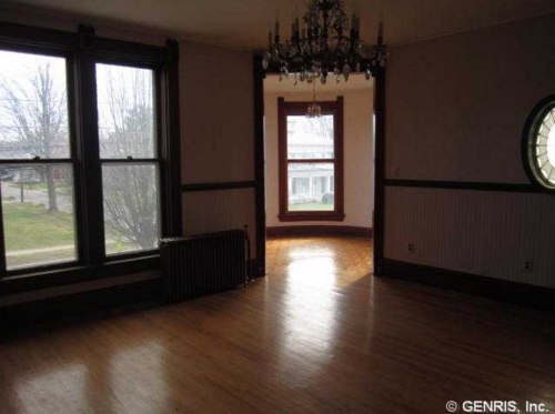 househunting:  贉,000/3 brCamden, NY