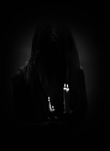 bvlckblood:  deadly-essence more my edits &amp; photos here check out my color
