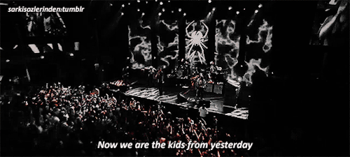 sarkisozlerinden:My Chemical Romance - The Kids From Yesterday
