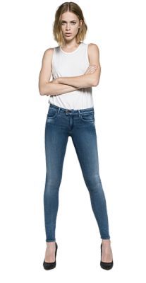 Just Pinned To Replay Jeans: Girls In Jeans Http://Ift.tt/2Jrjqkd Please Visit And