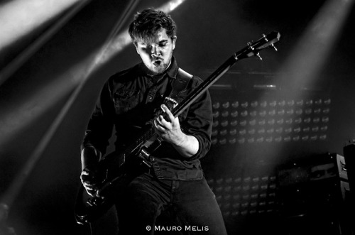  Mike Kerr and Ben Thatcher of Royal Blood© Mauro Melis // March 17, 2015