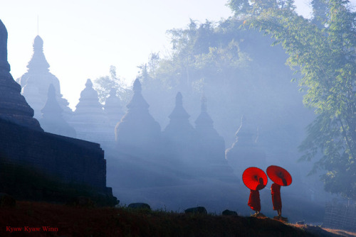 Myanmar ou Birmânia, oficialmente República da União de Myanmar (em birmanês: Myanmar …. A Un