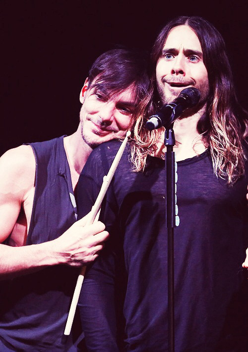 30secondstomarslove:  Leto brother **  dorks