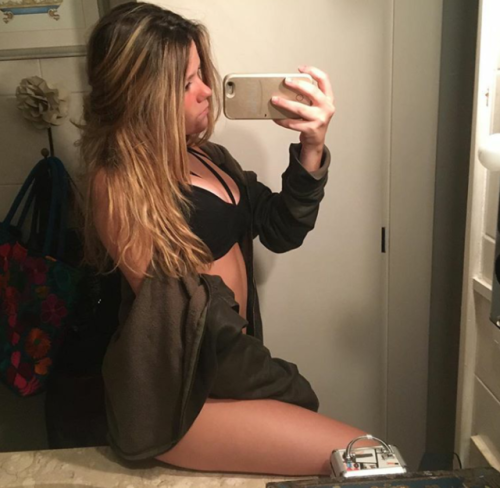 http://streetgrl.tumblr.com/post/157880944387