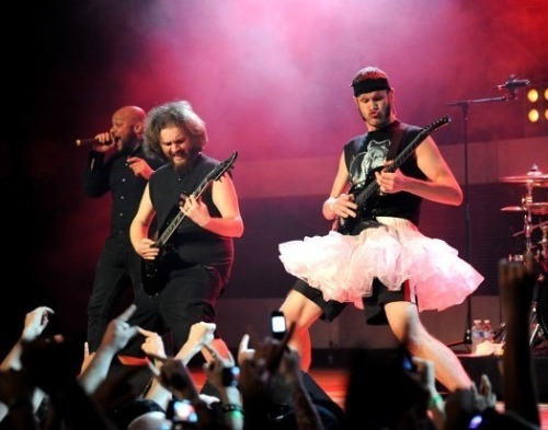 Those were the days! Howard on stage for Killswitch and Adam rockin the Tutu…..Lol