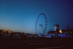 englishsnow:  London by voldy92 