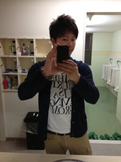 east-asia-gays:  mega-aaaaaaa:          Waseda straight male students  日本早稻田直男大學生   mega-aaaaaaa, don’t you have any pics of gay guys??