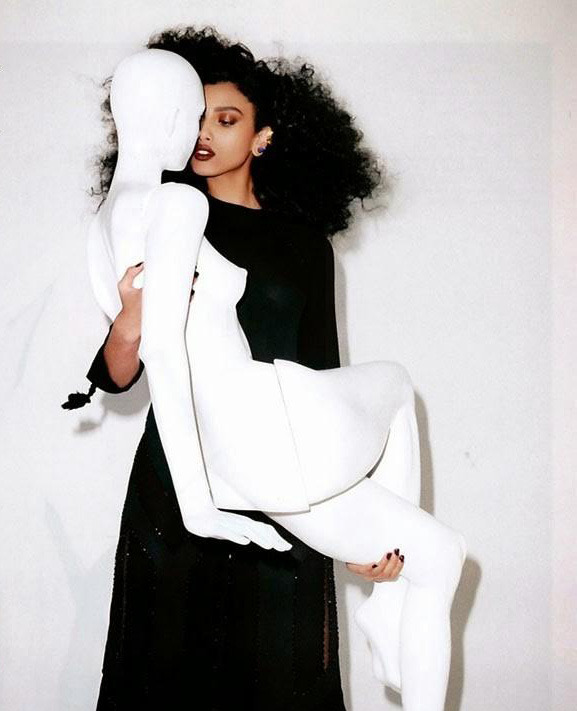 kravchenk0:  Imaan hammam for Vogue Paris.