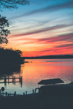 nichvlas:  catch the sunset (by DiGro.)