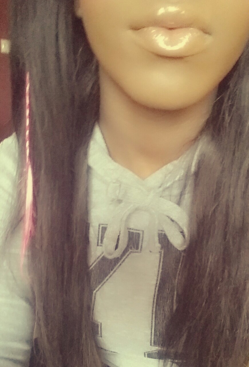 mandingoincognito:  papaslittlegiirl:  damani21:  Her dom is one lucky dude. He gets