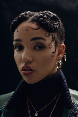  FKA TWIGS 