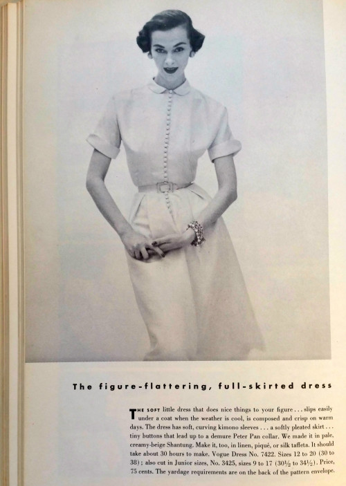 YOU CAN MAKE.Vogue is pretty confident in my sewing skills.1952.