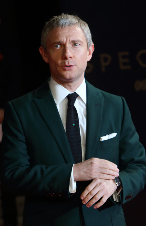 【HQ】More Pics of Martin at Spectre London Premiere. Oct 26th, 2015.