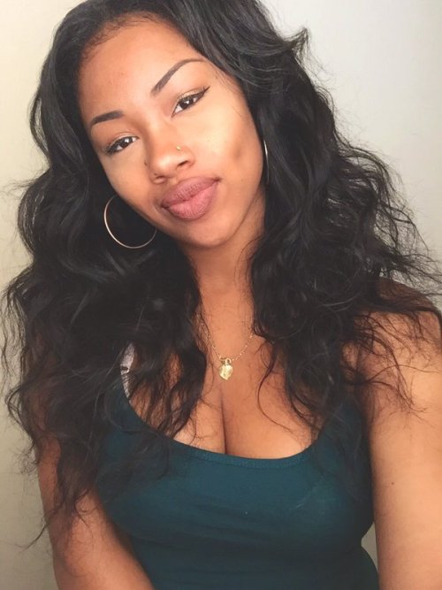 nyknickloyalist:  She’s beautiful