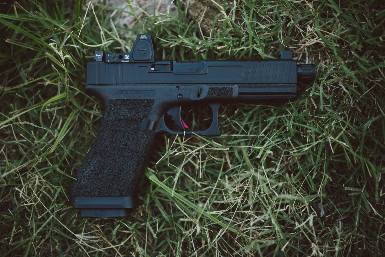 benchau:  Glock 17 Gen 4I picked up my G17 from my FFL about 11 weeks ago now, which