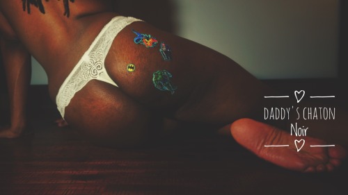 daddys-chaton-noir: daddys-chaton-noir:  Dun nuh nuh nuh nuh nuh nuh nuh Batman!   by @daddysmaison 