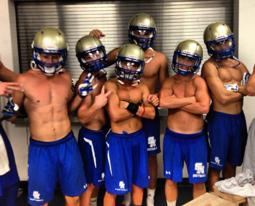 wrestlingwithdesire:I’d love to get ganged up on by these football players