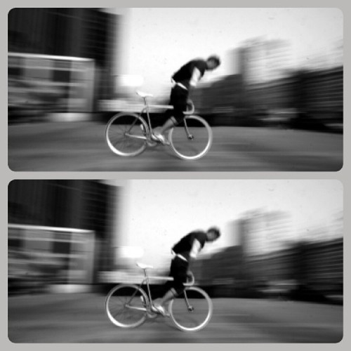 thebikemsg:  Skidding.  #bikes #bicycles #velo #design #bike #bicycle #fixie #fixedgear #bikeporn #t