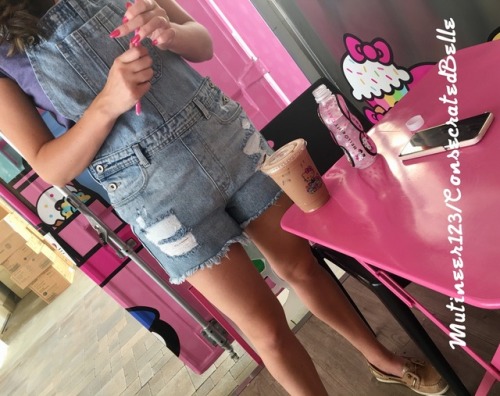 mutineer123: Can you tell she has her diaper on? Went to Build a Bear and Hello kitty cafe..