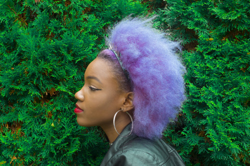raychillster:colored.  photographer: ceeiv