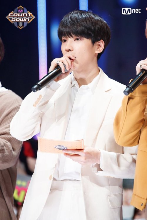 180208 MCountdown  © Naver