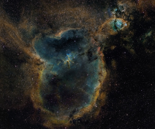 The Heart Nebula [2646×2206] Photographed by Paul C. Swift