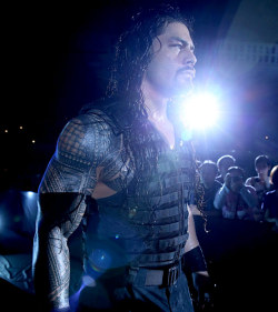 fishbulbsuplex:  Roman Reigns