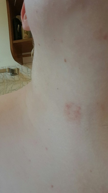 fuck-meinthepussy: Would rather be at home playing with my followers on snapchat than at school on t
