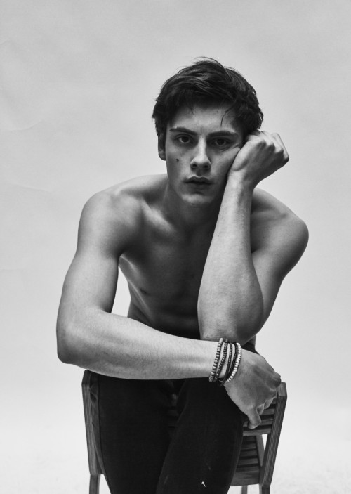 akascorp: Connor Askin by Haley Ballard