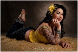 alternative-pinup:  Alternative Model http://alernative-pinup.blogspot.com