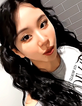 Incoming Call From CHAEYOUNG On Tour