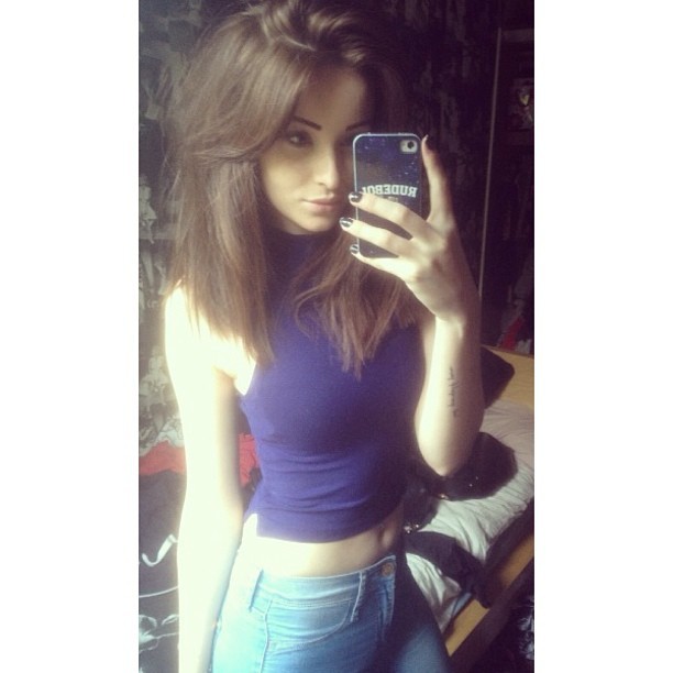 nattjan:  had four inches of my life cut off today 💇 