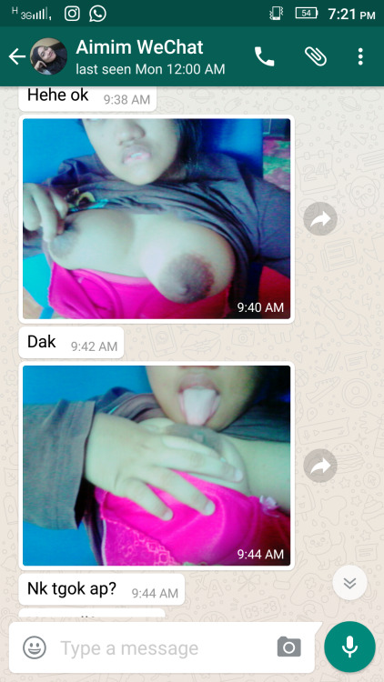 keraspeliaq: faizzwan: tompreng:  sagaiswara2506-blog: p&gt;Nak I’d WeChat Awek abg reblog